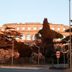 In Center Apartamento Pula